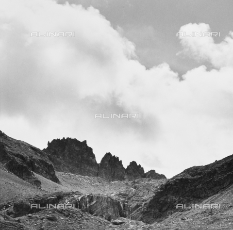 PFA-F-001507-0000 - Passo dello Julier, Engadina, Canton dei Grigioni, Svizzera - Data dello scatto: 08/1992 - Archivi Alinari, Firenze