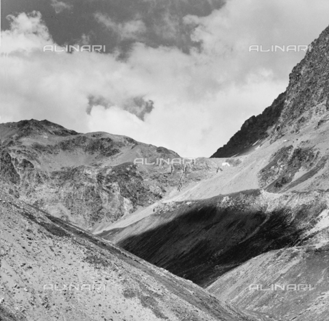 PFA-F-001524-0000 - Monti di Murail, Engadina, Canton dei Grigioni, Svizzera - Data dello scatto: 08/1992 - Archivi Alinari, Firenze