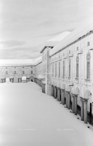PTA-S-001072-2009 - Veduta del Santuario di Oropa con la neve - Data dello scatto: 1940 ca. - Archivi Alinari, Firenze