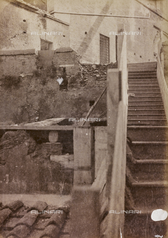 REA-F-000165-0000 - Detail of the Tower of Paul III to the Capitol demolished during the refurbishment of the Piazza Venezia at the Vittoriano in Rome building - Date of photography: 1880-1890 ca. - Alinari Archives, Florence