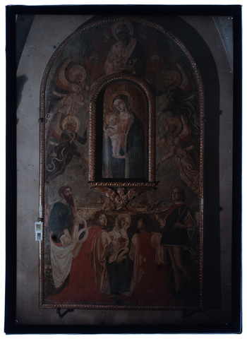 RGD-F-001895-0000 - Pala d'altare con raffigurazione di Madonna col Bambino, affresco - Data dello scatto: 1900-1927 ca. - Archivi Alinari, Firenze