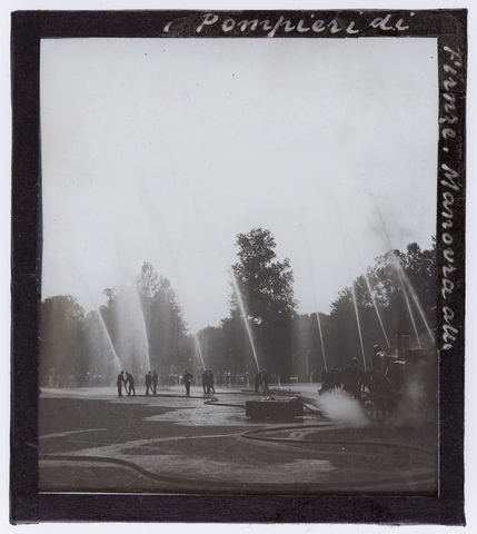 RGD-S-SN0000-0001 - Fire brigade drill in Florence - Date of photography: 1893 ca. - Alinari Archives, Florence