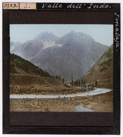 RGD-S-VARIE3-3523 - Valley with the Indus River. In the background the Himalayan mountain range - Date of photography: 1897-1898 ca. - Alinari Archives, Florence