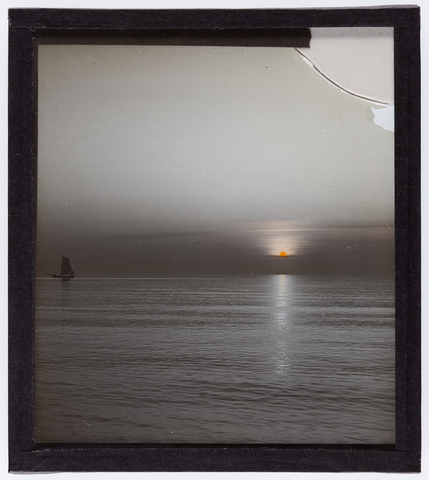 RGD-S-VARIE3-SN02 - Sunset over the sea - Date of photography: 1904 - Alinari Archives, Florence