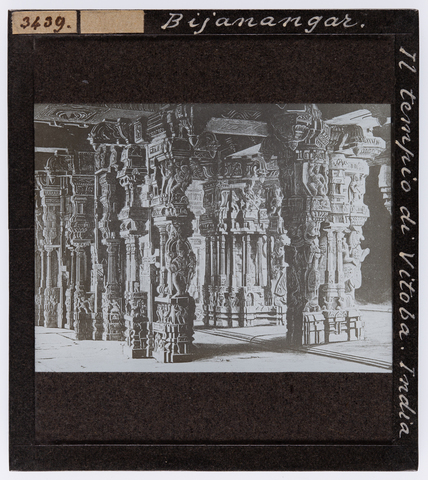 RGD-S-VARIE4-3439 - Hindu Temple (of Vitoba?) in Vijainagar, Rajasthan, India - Date of photography: 1897-1898 ca. - Alinari Archives, Florence