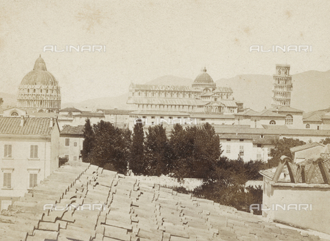SCC-A-000003-0012 - Panorama di Pisa con il Duomo, il Battistero e la torre pendente - Data dello scatto: 1855 ca. - Archivi Alinari, Firenze