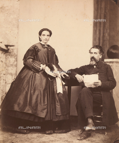 TCA-F-00461V-0000 - Ritratto di coppia - Data dello scatto: 1870 ca. - Archivi Alinari, Firenze