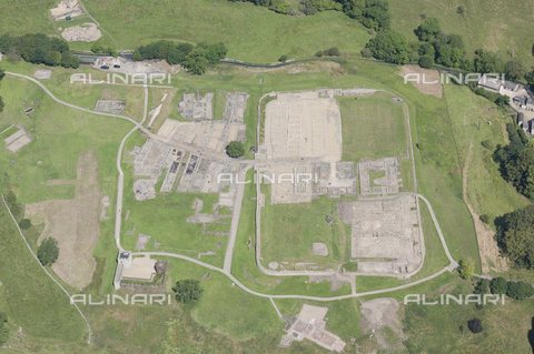 TOP-S-HIP269-9783 - Aerial view of Vindolanda, the auxiliary troops built by the Romans during the conquest of Britain - Date of photography: 2014 - Heritage-Images / TopFoto / Alinari Archives