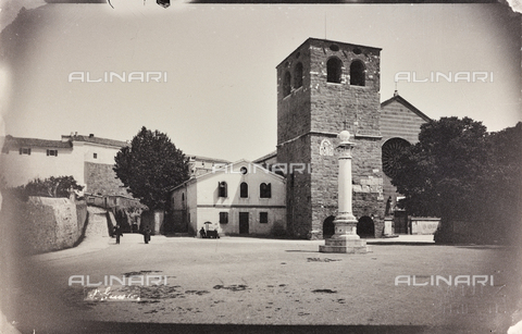 WSA-F-001944-0000 - Cattedrale di San Giusto sul colle omonimo a Trieste - Data dello scatto: 1910-1920 - Archivi Alinari, Firenze