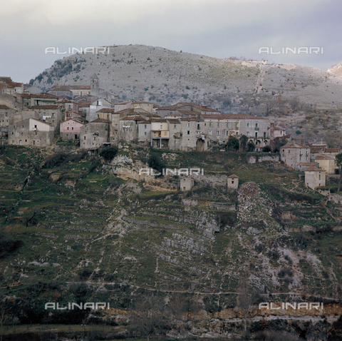 ZCA-S-000090-0008 - Paesaggio lucano - Data dello scatto: 1970 ca. - Archivi Alinari, Firenze